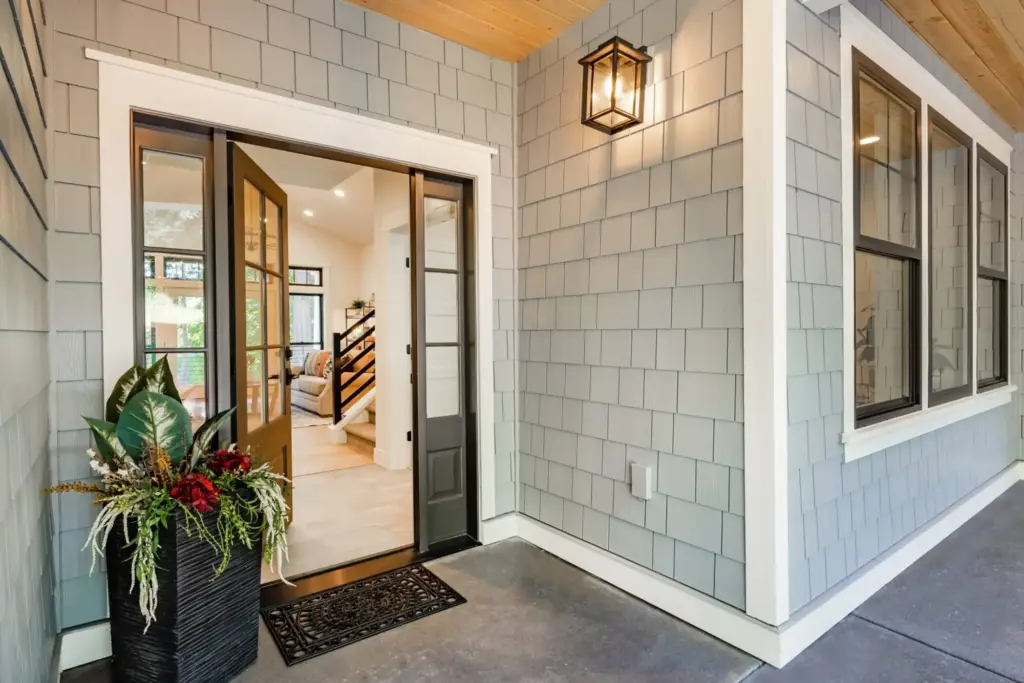 Entry door example, photo 5